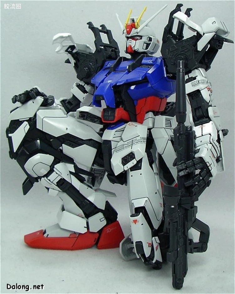 Bandai PG 1/60 GAT-X105 Strike Gundam