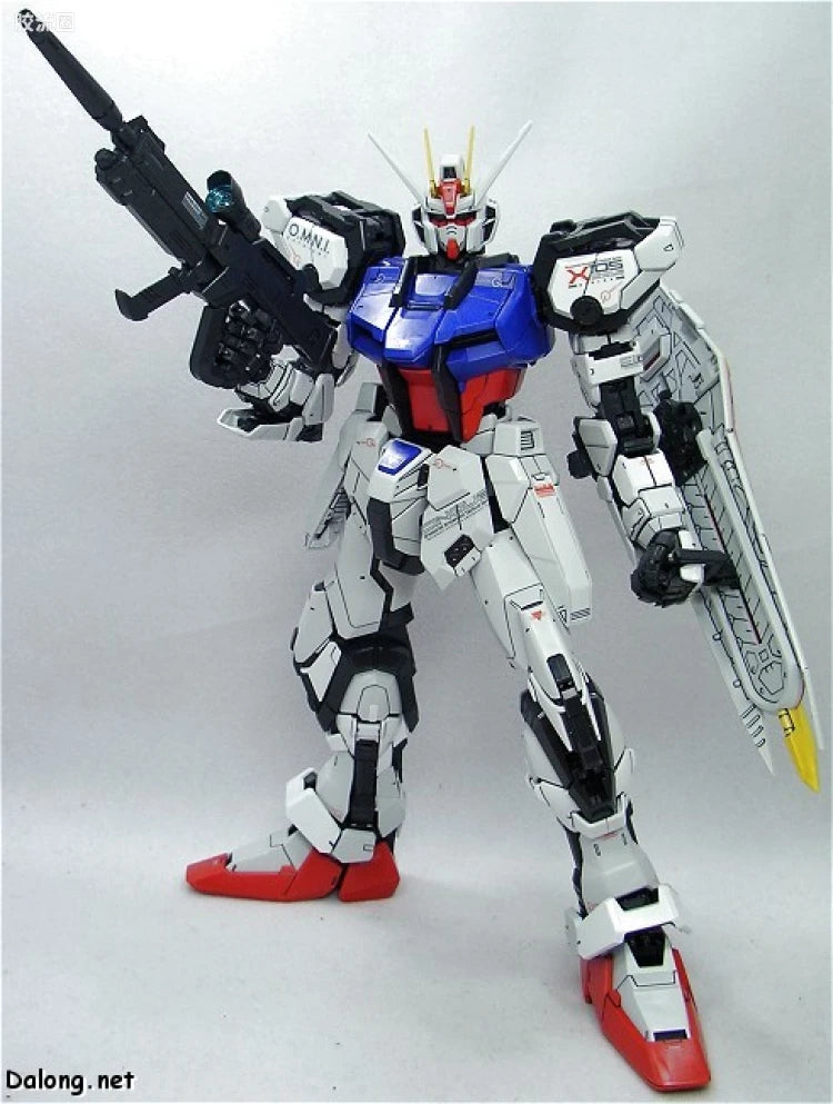 Bandai PG 1/60 GAT-X105 Strike Gundam