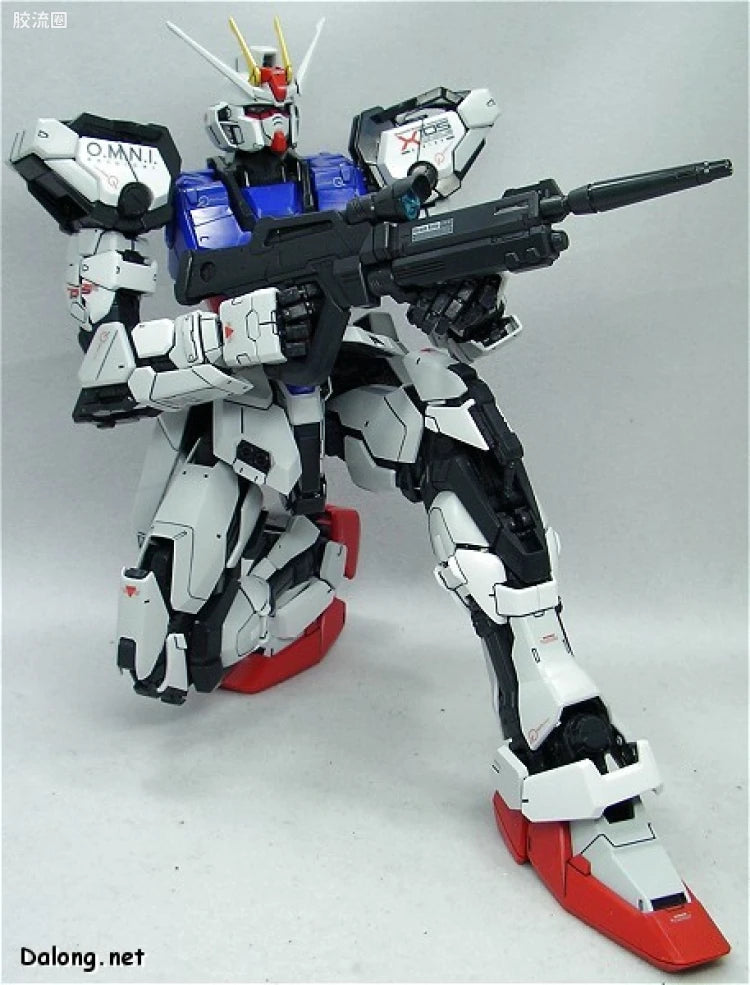 Bandai PG 1/60 GAT-X105 Strike Gundam