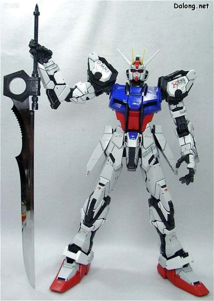 Bandai PG 1/60 GAT-X105 Strike Gundam
