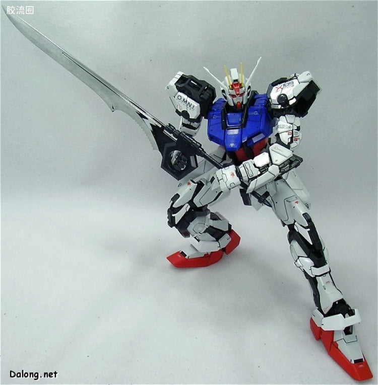 Bandai PG 1/60 GAT-X105 Strike Gundam
