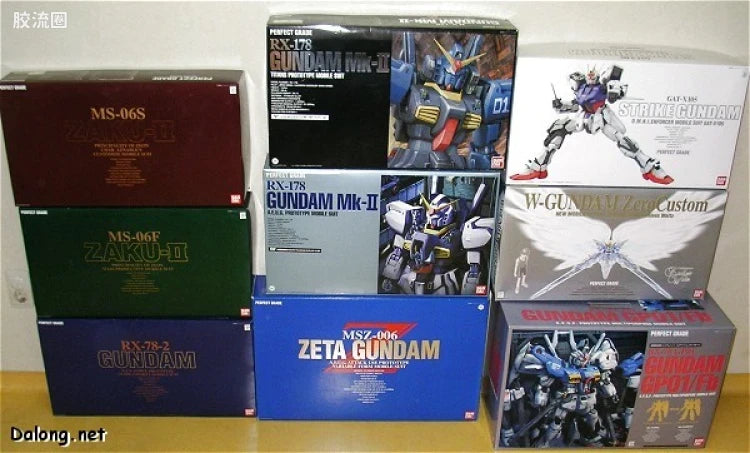 Bandai PG 1/60 GAT-X105 Strike Gundam