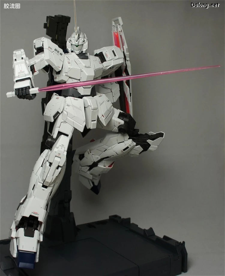 Bandai PG 1/60 RX-0 Unicorn Gundam