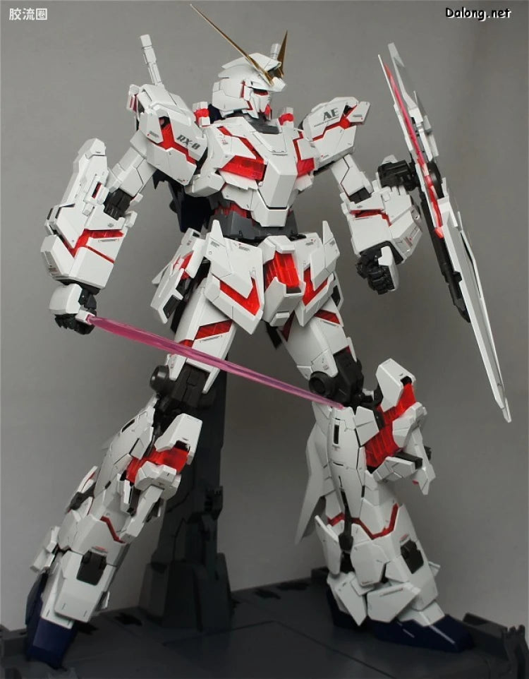 Bandai PG 1/60 RX-0 Unicorn Gundam