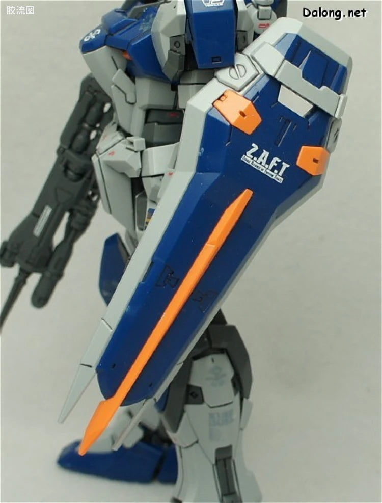 Bandai MG 1/100 GAT-X102 Duel Gundam Assault Shroud