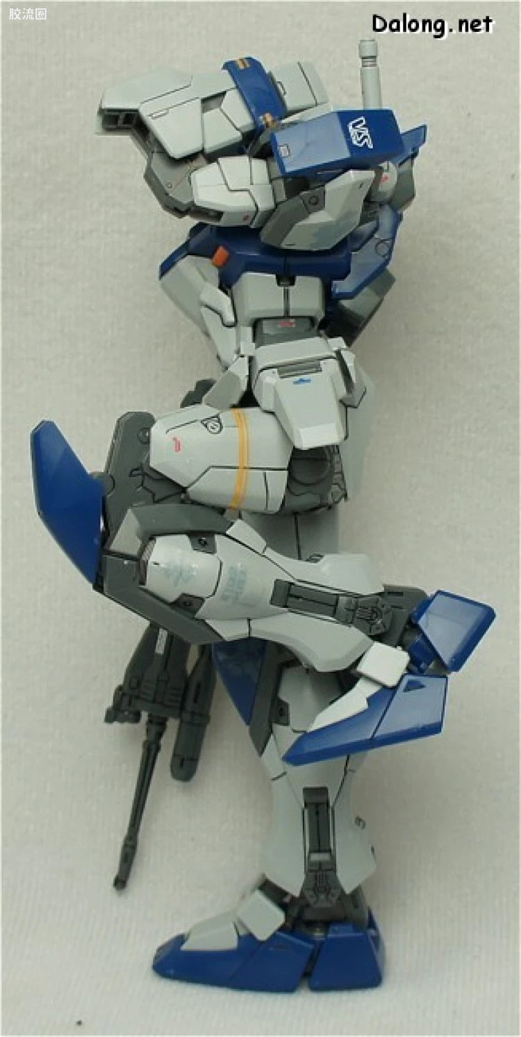 Bandai MG 1/100 GAT-X102 Duel Gundam Assault Shroud