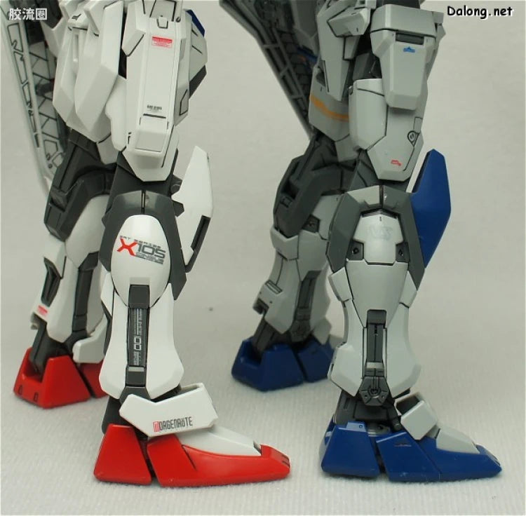Bandai MG 1/100 GAT-X102 Duel Gundam Assault Shroud