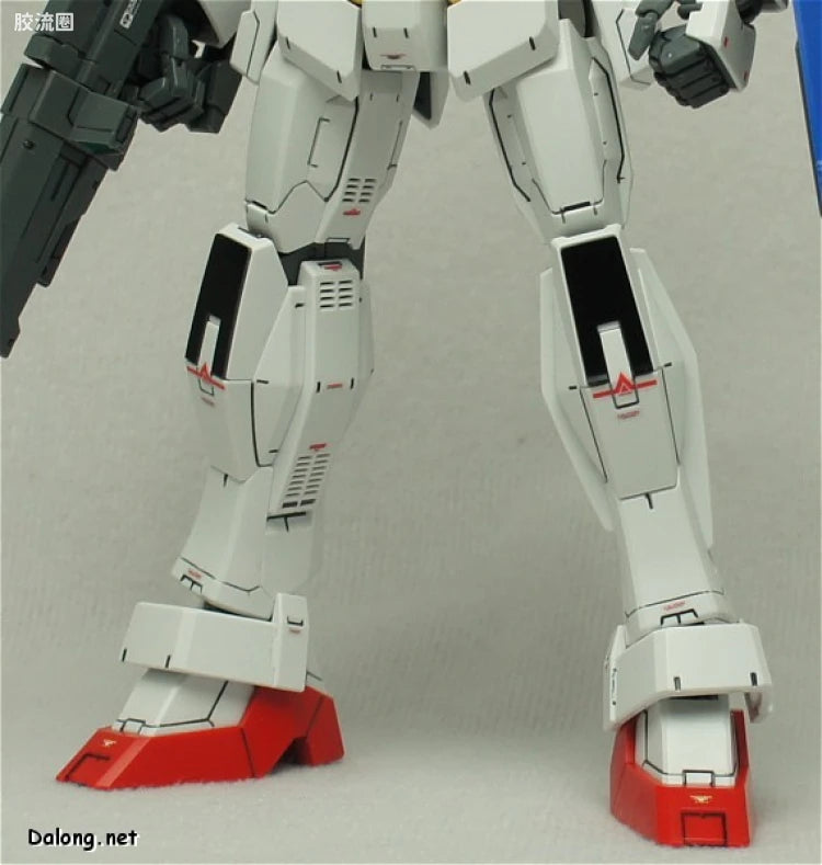 Bandai MG 1/100 Gundam AGE-1 Normal