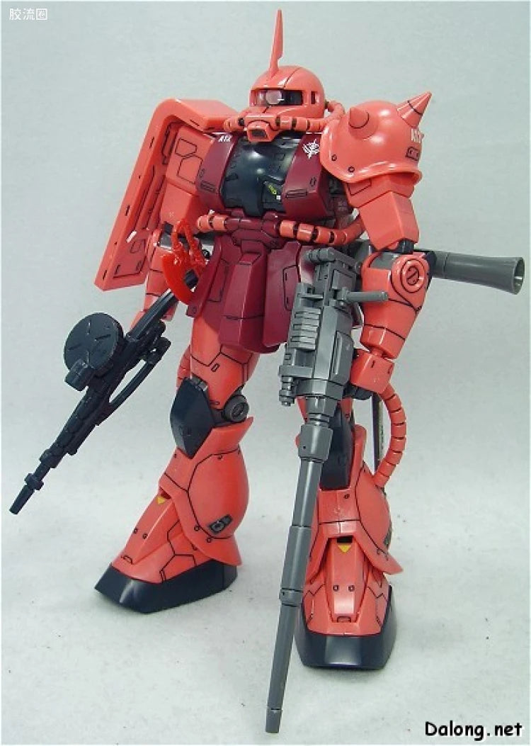 Bandai MG 1/100 MS-06S Char's Zaku II