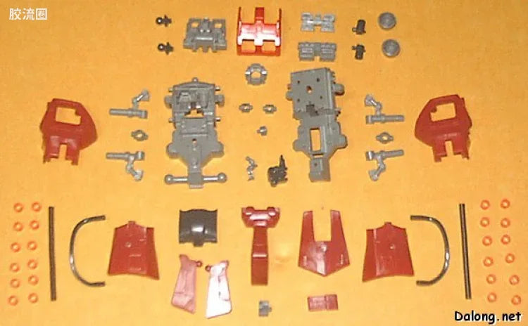 Bandai MG 1/100 MS-06S Char's Zaku II