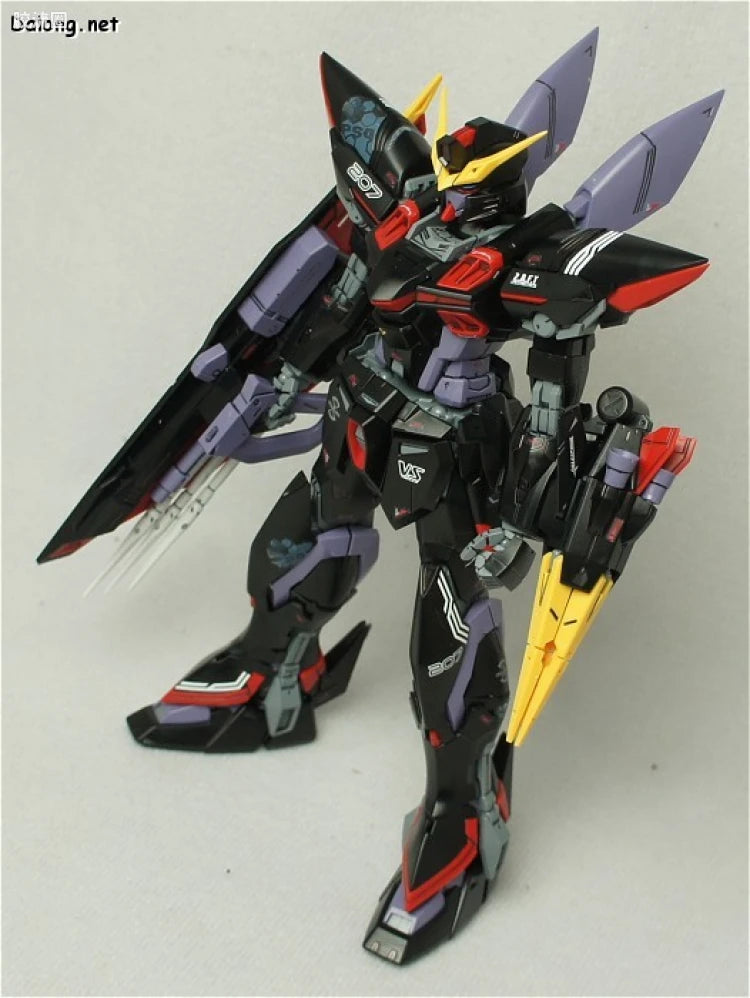 Bandai MG 1/100 GAT-X207 Blitz Gundam