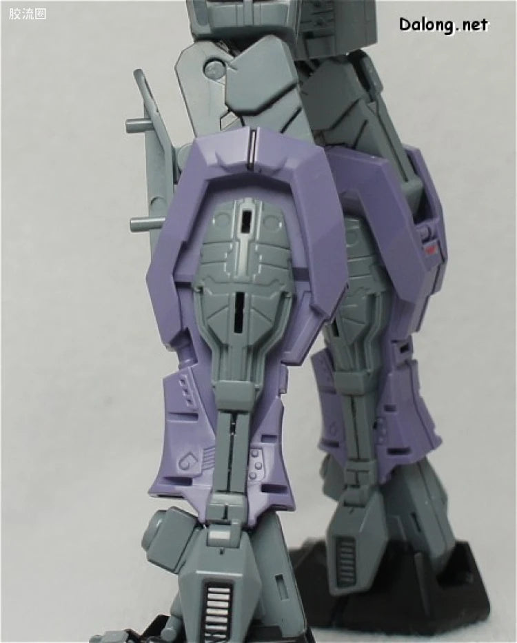 Bandai MG 1/100 GAT-X207 Blitz Gundam