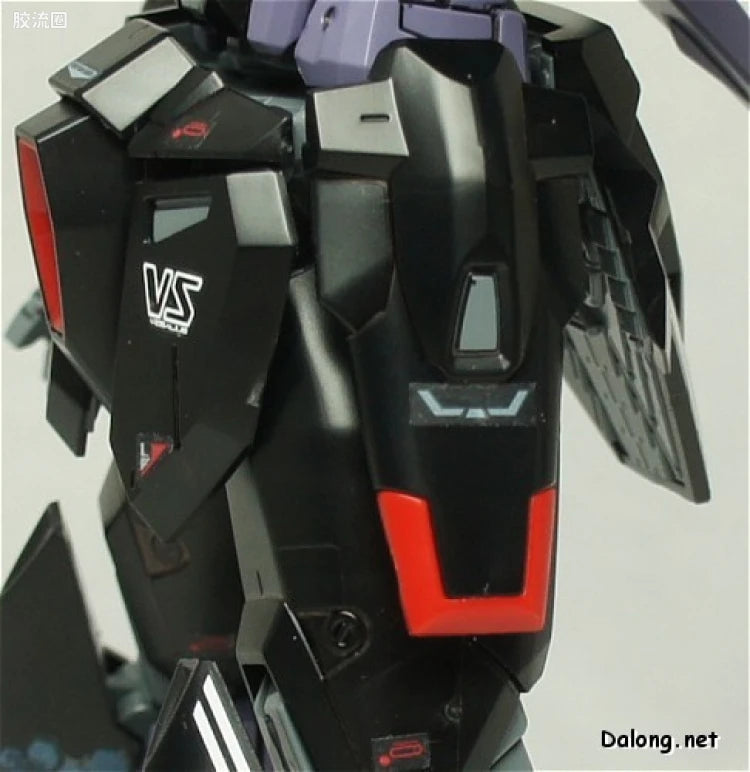 Bandai MG 1/100 GAT-X207 Blitz Gundam