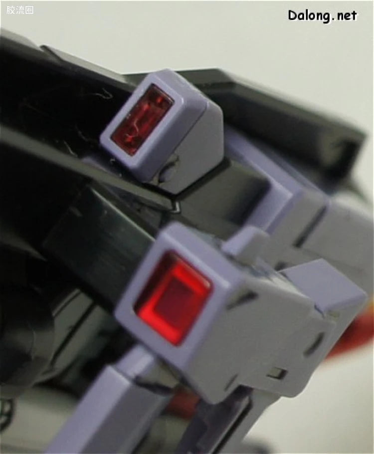 Bandai MG 1/100 GAT-X207 Blitz Gundam