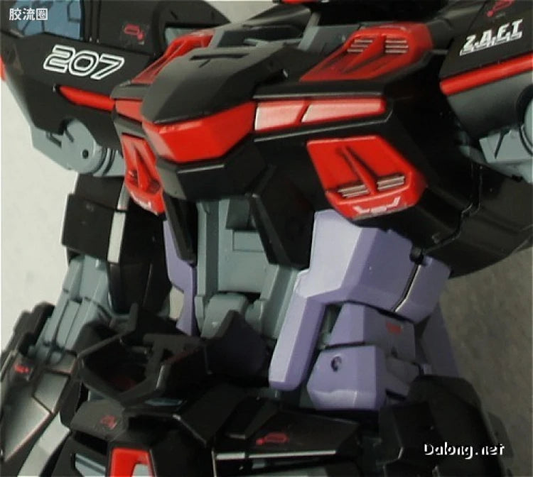 Bandai MG 1/100 GAT-X207 Blitz Gundam