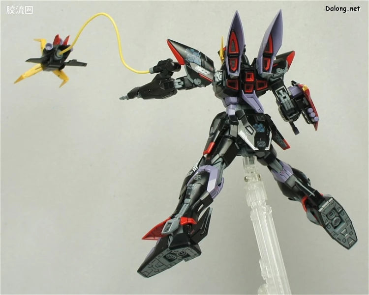 Bandai MG 1/100 GAT-X207 Blitz Gundam