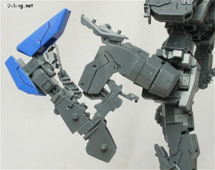 Bandai MG 1/100 Gundam AGE-2 Normal