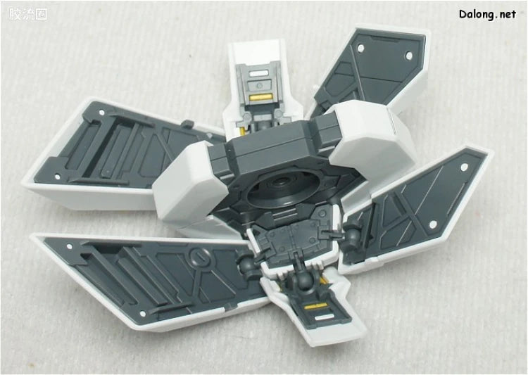 Bandai MG 1/100 RX-93 ν Gundam Ver.Ka