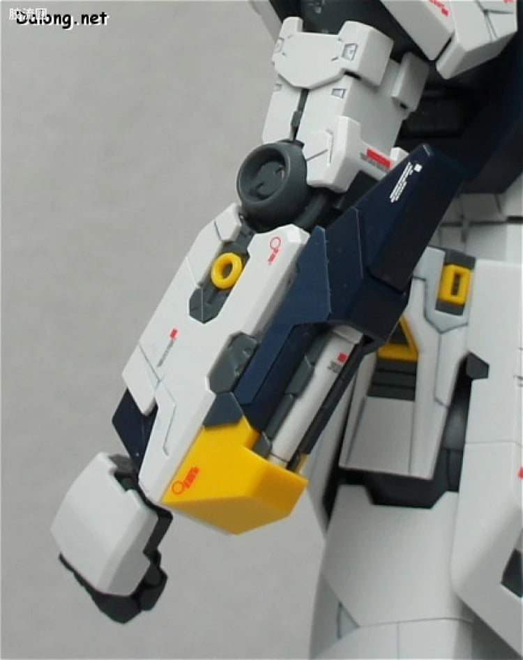 Bandai MG 1/100 RX-93 ν Gundam Ver.Ka