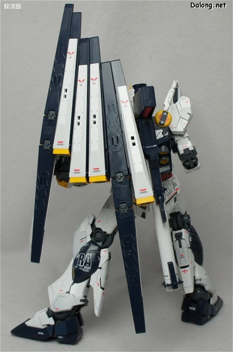 Bandai MG 1/100 RX-93 ν Gundam Ver.Ka
