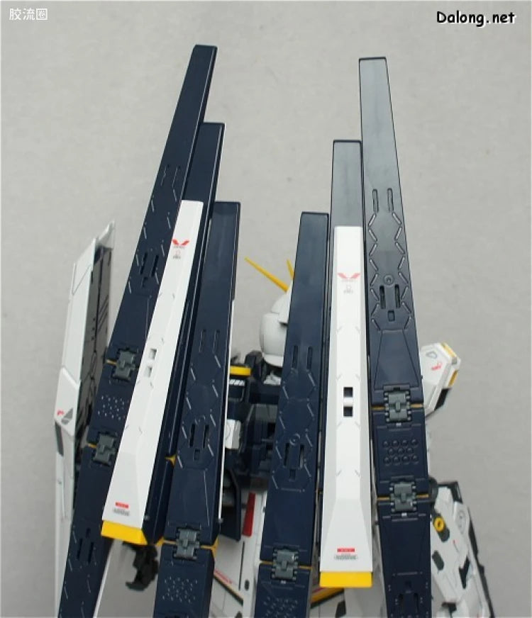 Bandai MG 1/100 RX-93 ν Gundam Ver.Ka
