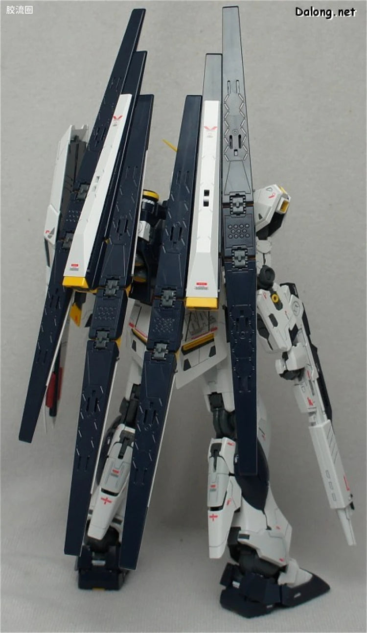 Bandai MG 1/100 RX-93 ν Gundam Ver.Ka