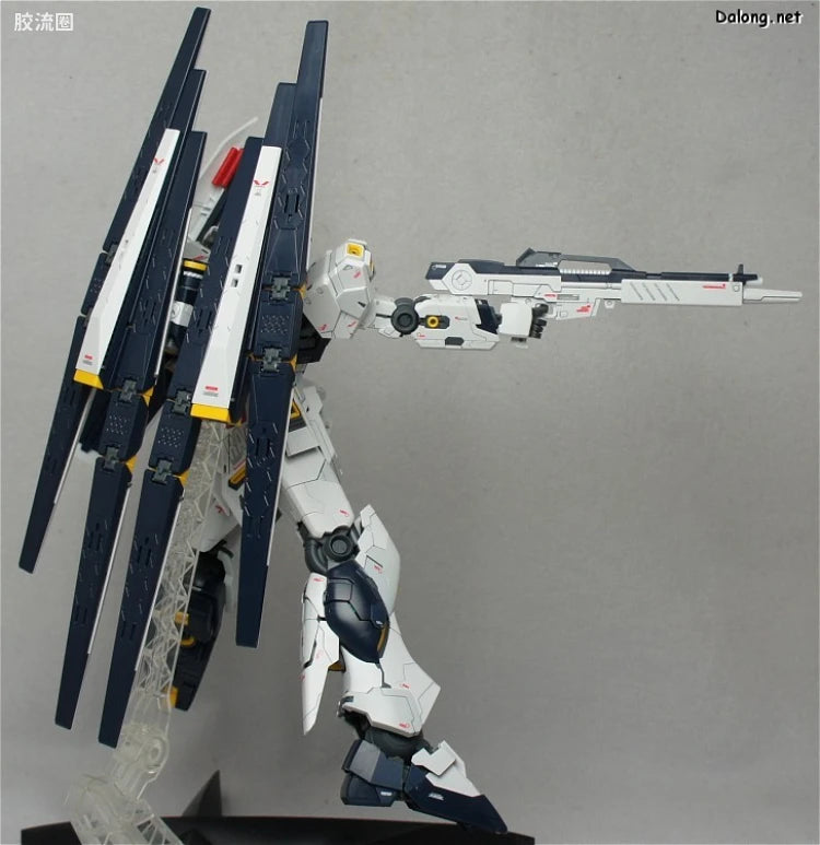Bandai MG 1/100 RX-93 ν Gundam Ver.Ka