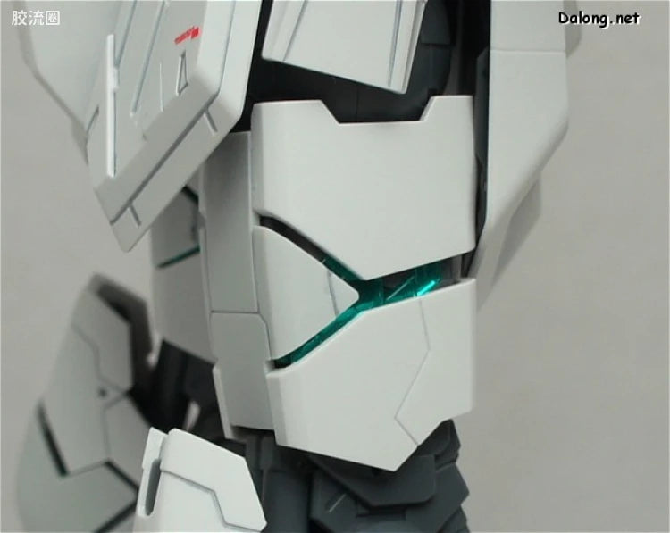 Bandai MG 1/100 RX-93 ν Gundam Ver.Ka