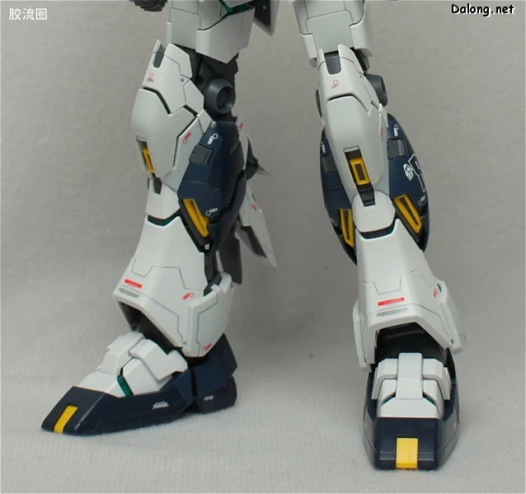 Bandai MG 1/100 RX-93 ν Gundam Ver.Ka