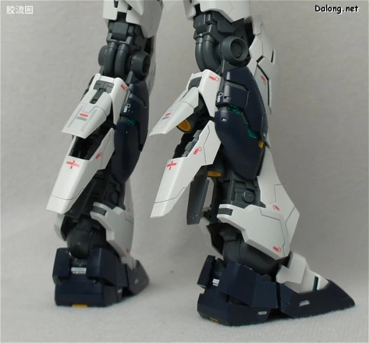 Bandai MG 1/100 RX-93 ν Gundam Ver.Ka