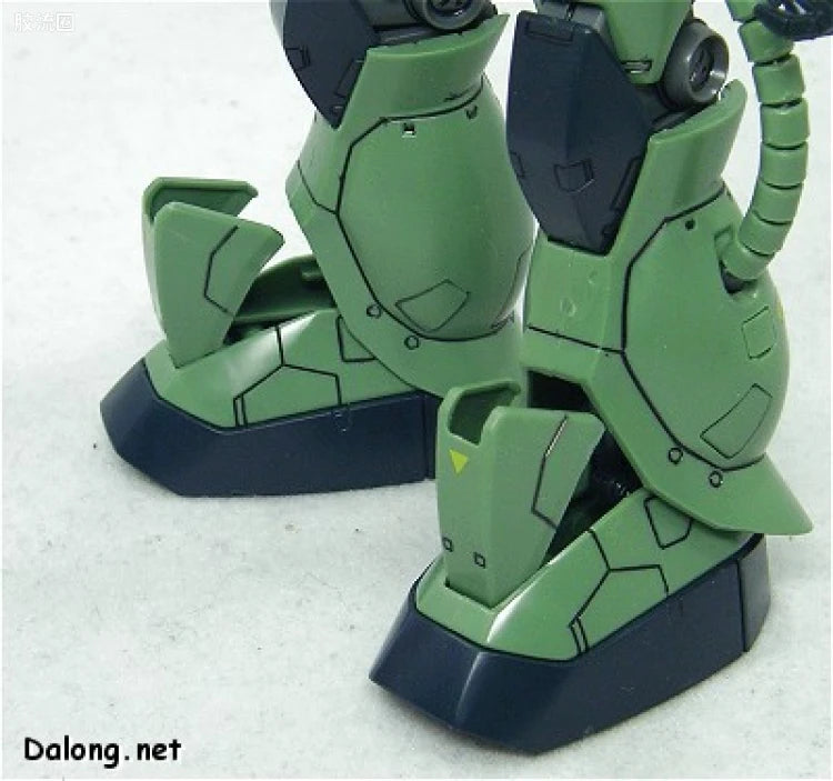 Bandai MG 1/100 MS-06F/J Zaku II