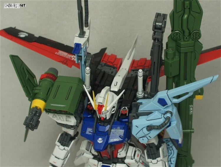 Bandai MG 1/100 GAT-X105 Aile Strike Gundam Ver.RM