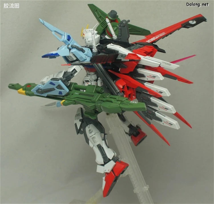 Bandai MG 1/100 GAT-X105 Aile Strike Gundam Ver.RM