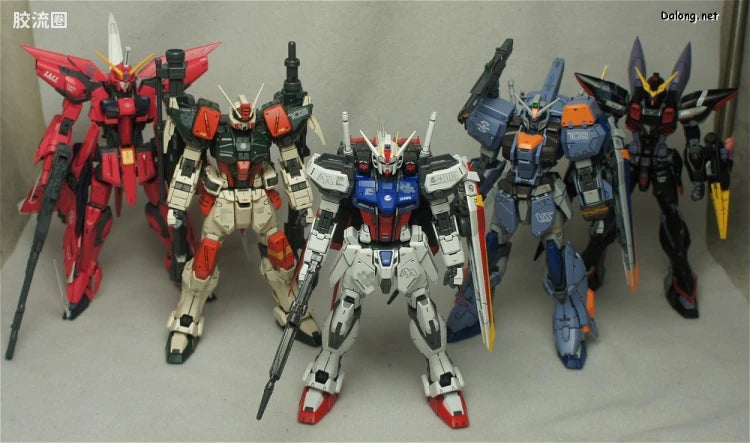 Bandai MG 1/100 GAT-X105 Aile Strike Gundam Ver.RM
