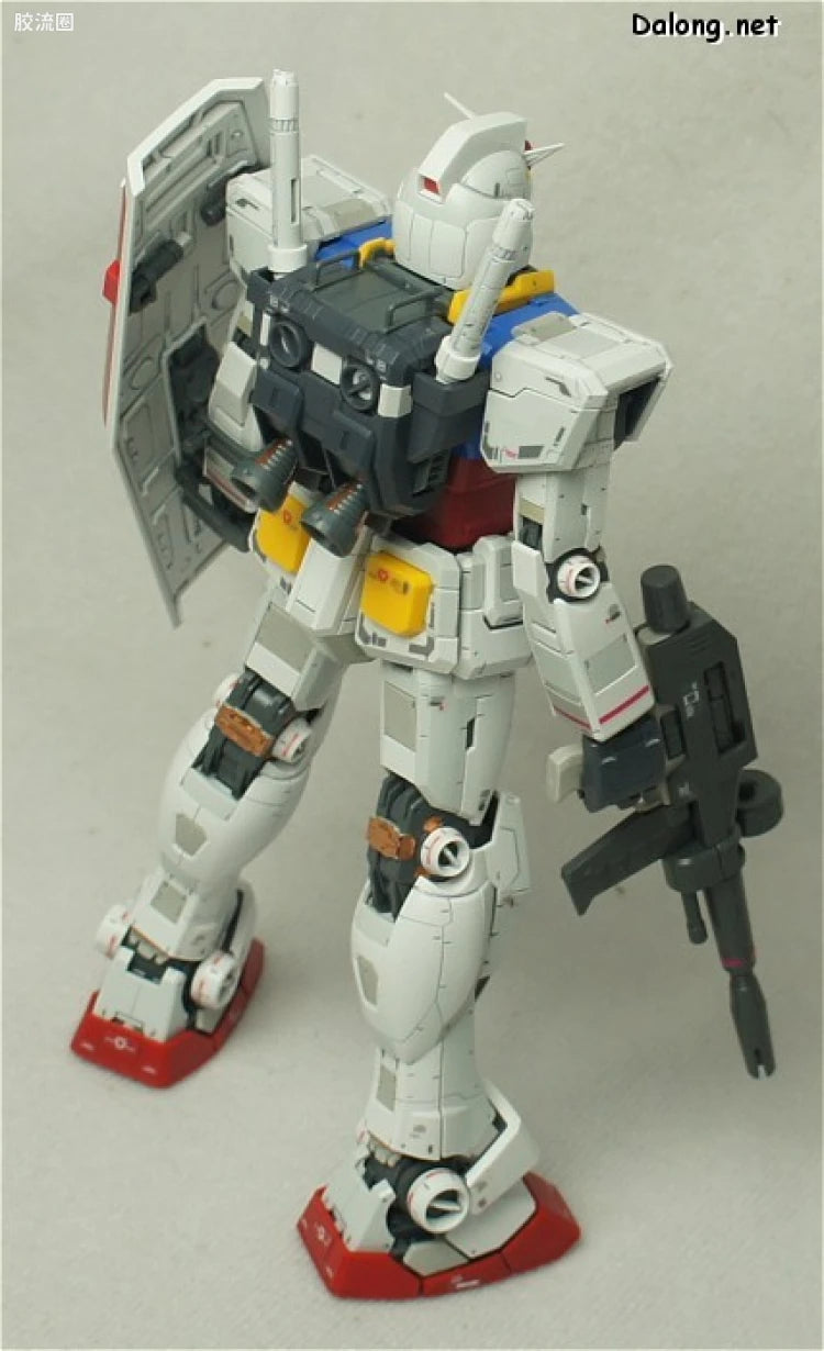 Bandai MG 1/100 RX-78-2 Gundam Ver.3.0