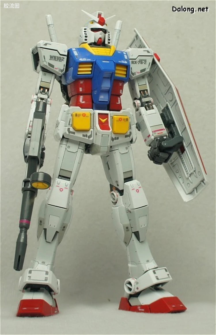 Bandai MG 1/100 RX-78-2 Gundam Ver.3.0