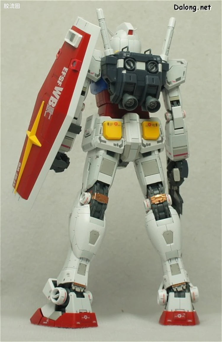 Bandai MG 1/100 RX-78-2 Gundam Ver.3.0