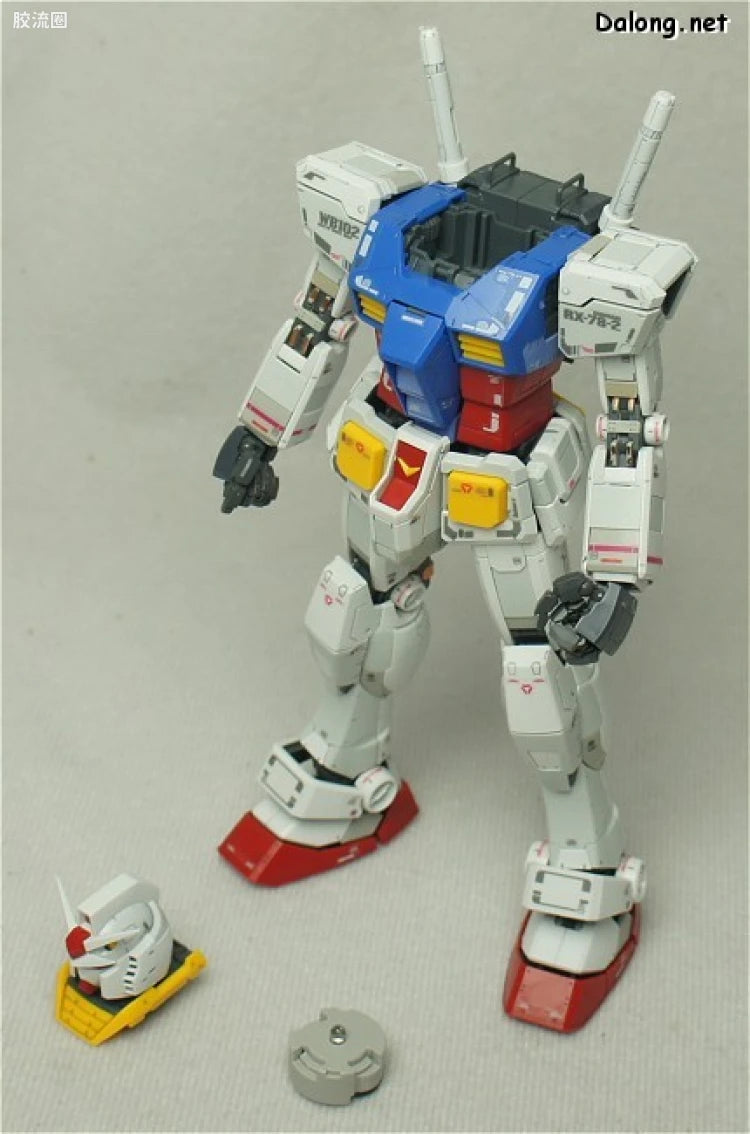 Bandai MG 1/100 RX-78-2 Gundam Ver.3.0