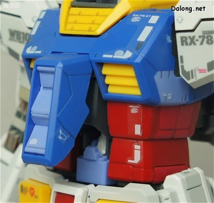 Bandai MG 1/100 RX-78-2 Gundam Ver.3.0