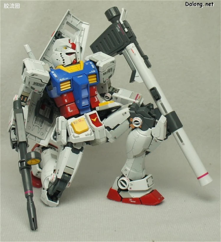 Bandai MG 1/100 RX-78-2 Gundam Ver.3.0