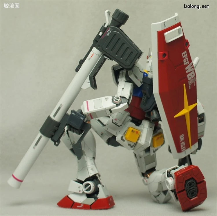 Bandai MG 1/100 RX-78-2 Gundam Ver.3.0