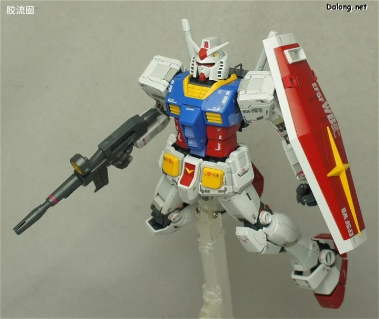 Bandai MG 1/100 RX-78-2 Gundam Ver.3.0