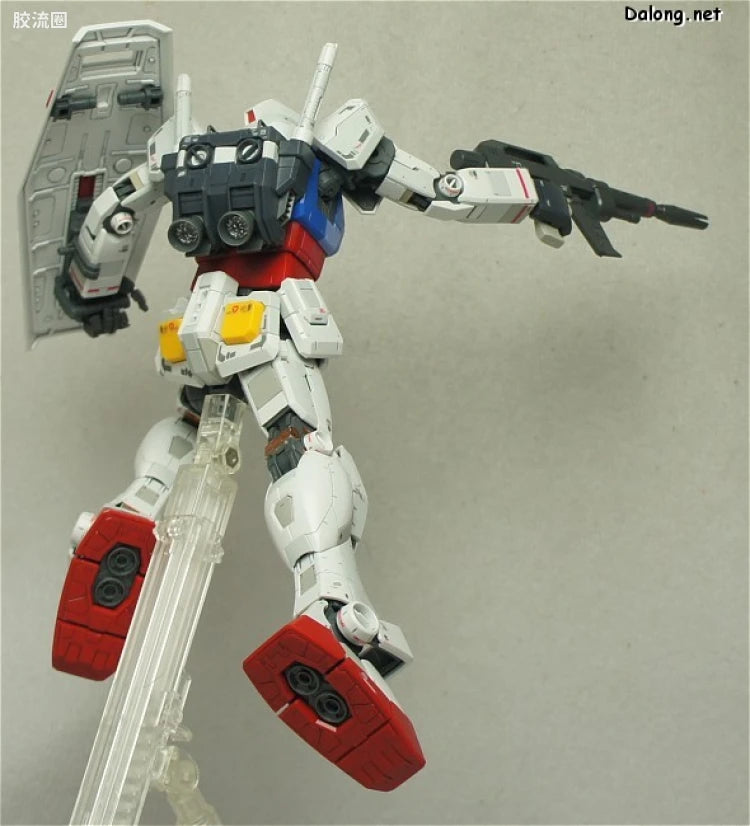 Bandai MG 1/100 RX-78-2 Gundam Ver.3.0