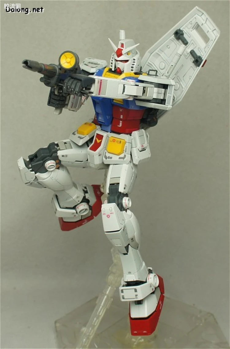 Bandai MG 1/100 RX-78-2 Gundam Ver.3.0