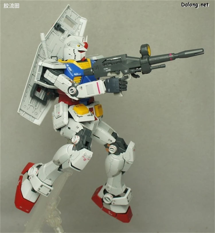 Bandai MG 1/100 RX-78-2 Gundam Ver.3.0