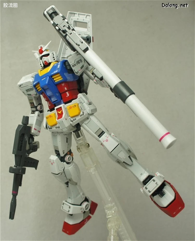 Bandai MG 1/100 RX-78-2 Gundam Ver.3.0