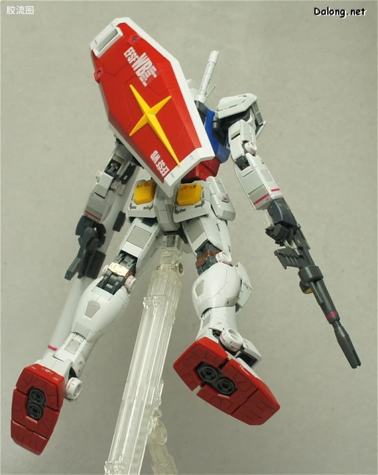 Bandai MG 1/100 RX-78-2 Gundam Ver.3.0