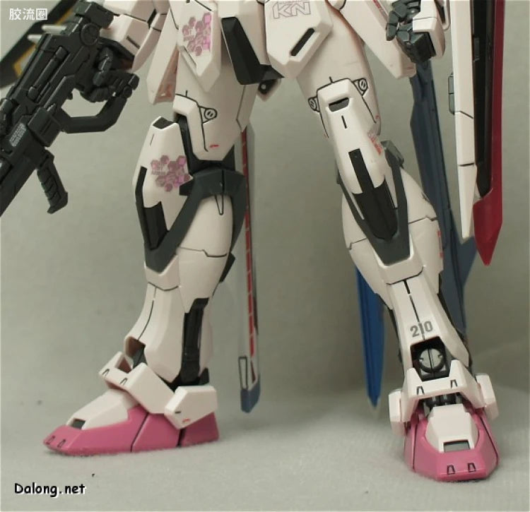Bandai MG 1/100 MBF-02+EW454F Strike Rouge (Ootori Unit) Ver.RM