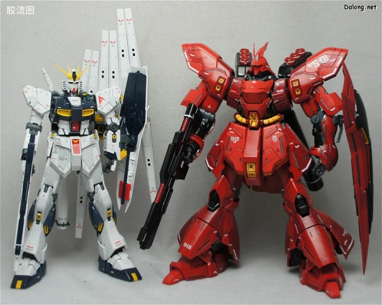 Bandai MG 1/100 MSN-04 Sazabi Ver.Ka