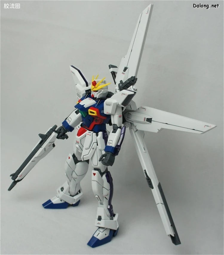 Bandai MG 1/100 GX-9900 Gundam X